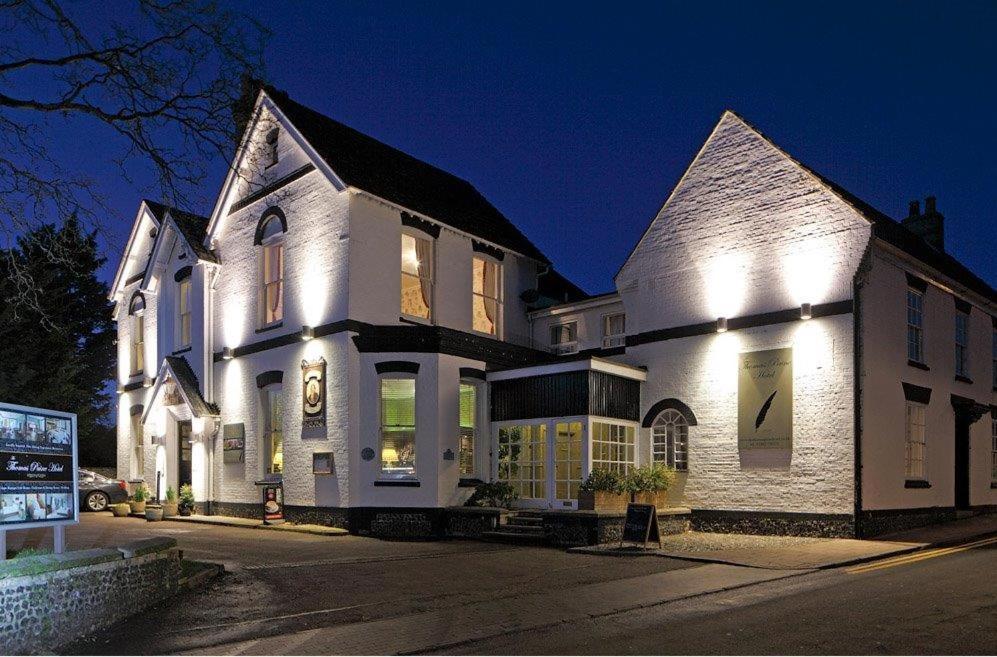 ת'טפורד The Thomas Paine Hotel מראה חיצוני תמונה
