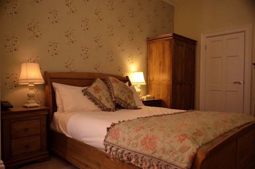 ת'טפורד The Thomas Paine Hotel מראה חיצוני תמונה